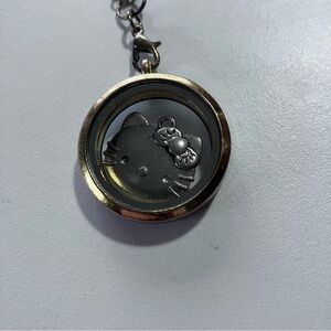 🎀 Sanrio Hello Kitty Floating Charm Locket Necklace🎀